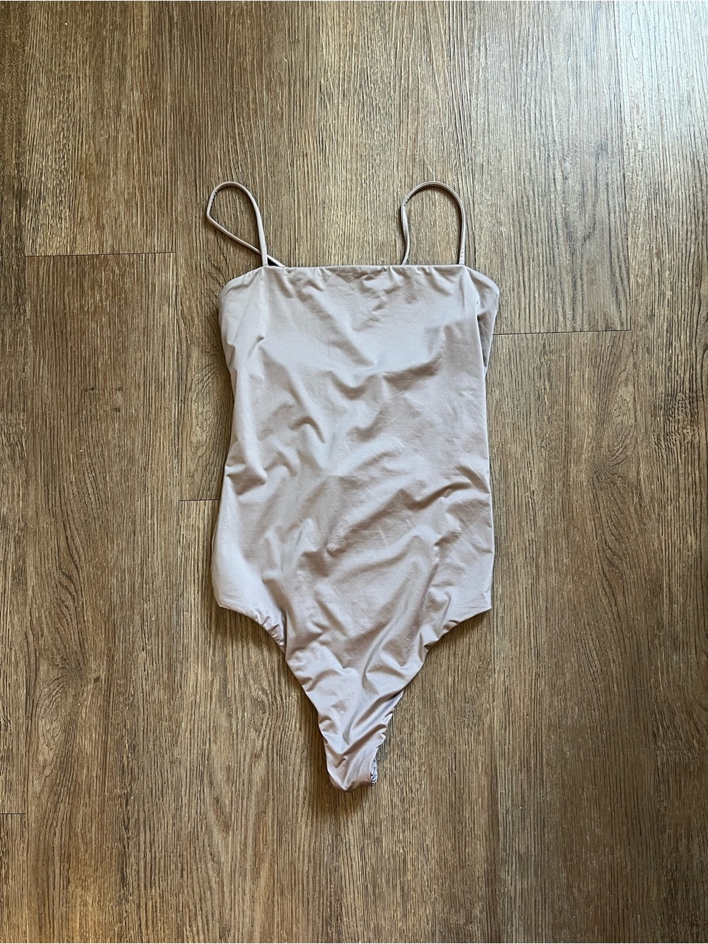 Aritzia bodysuit - size small